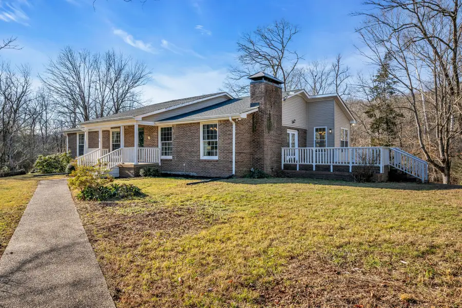 1613 Harpeth Xing, Ashland City, TN 37015 - Image #3