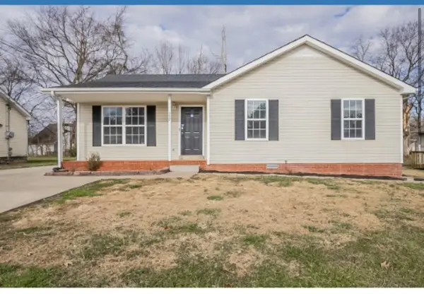 337 Erie Dr, Clarksville, TN 37040