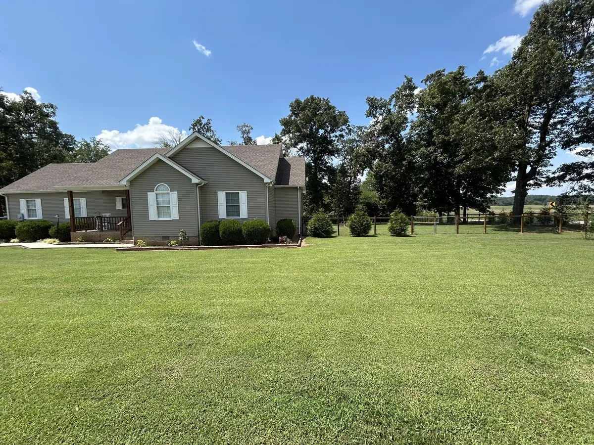 999 Sherrill Rd, Decherd, TN 37324 - Image #1