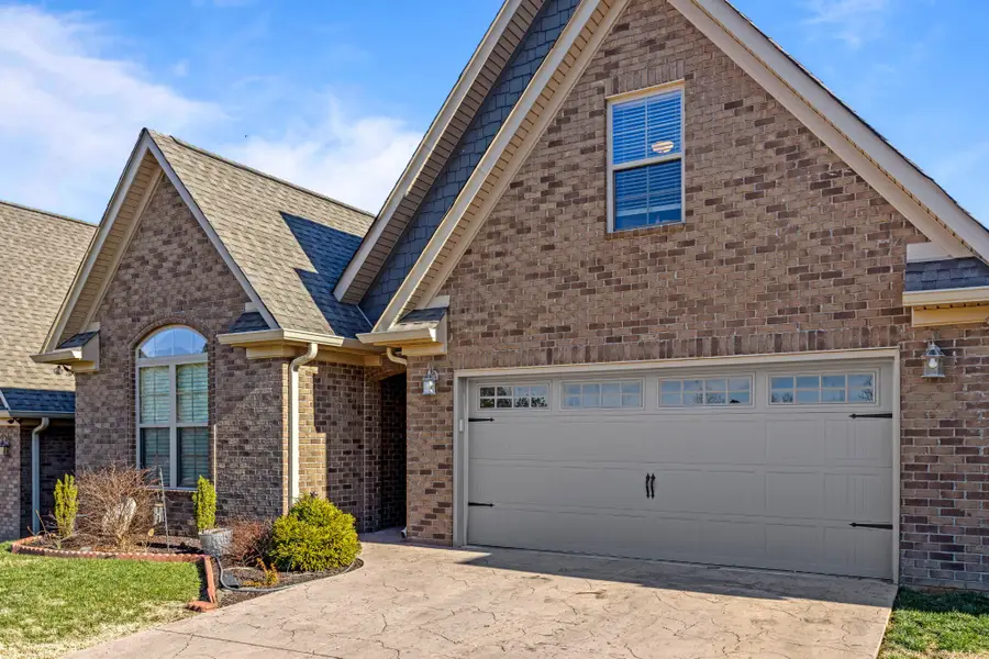 204 Zion Cv Lane, Englewood, TN 37329 - Image #2