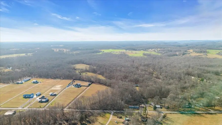 6527 Fredonia Rd, Manchester, TN 37355 - Image #2