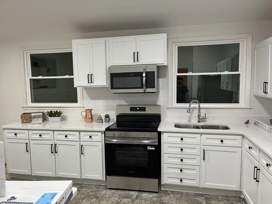 2437 Fairbrook Dr, Nashville, TN 37214 - #2