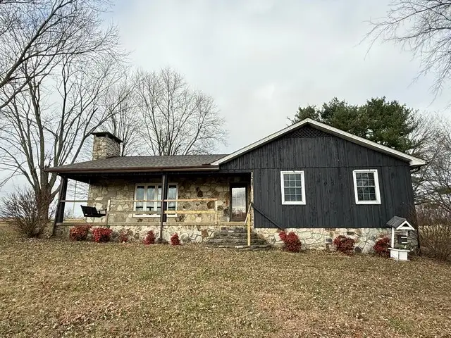 10910 Shelbyville Rd, Morrison, TN 37357 - Image #2