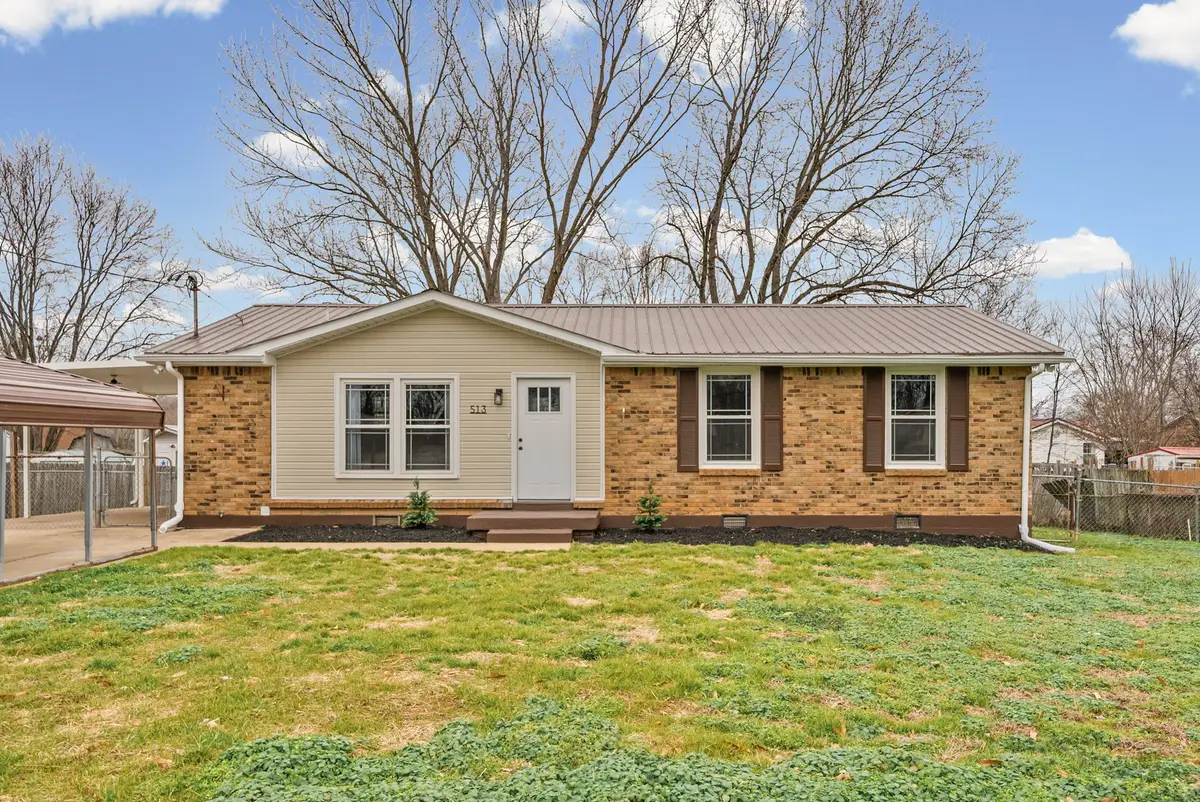 513 Yvonne Dr, Clarksville, TN 37042 - Image #1