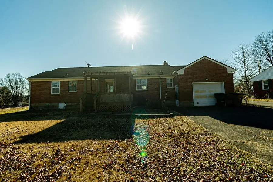 2556 Lakeland Dr, Nashville, TN 37214 - Image #3