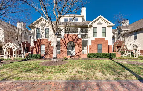 937 Russell St #10, Nashville, TN 37206