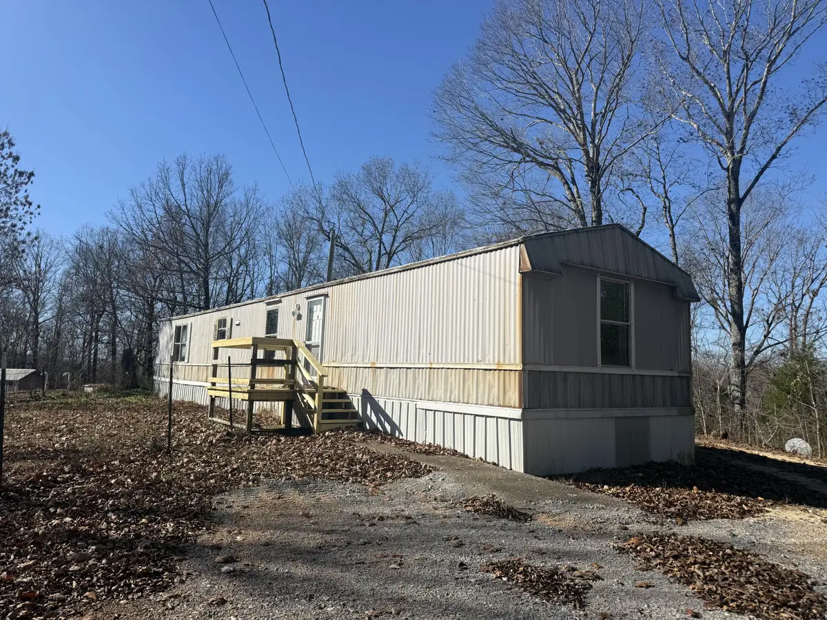 4856 Highway 13 S, Linden, TN 37096 - #1