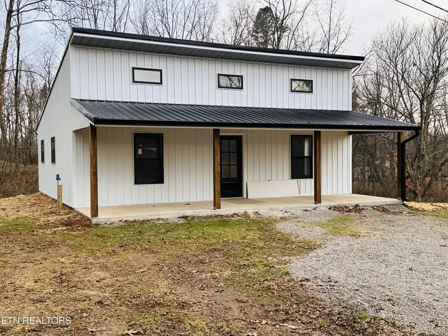 803 Old Poplar Cove Rd, Jamestown, TN 38556 - Image #3