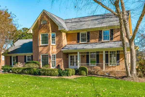 1561 Oxford Ct, Gallatin, TN 37066