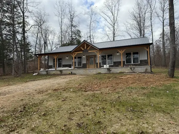 1157 Hilltop Rd, Cumberland Furnace, TN 37051