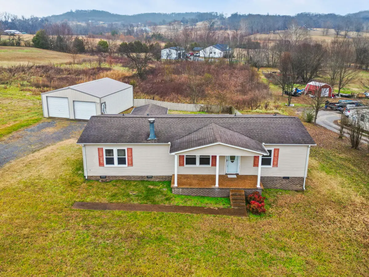 830 Carey Rd, Hartsville, TN 37074 - Image #1