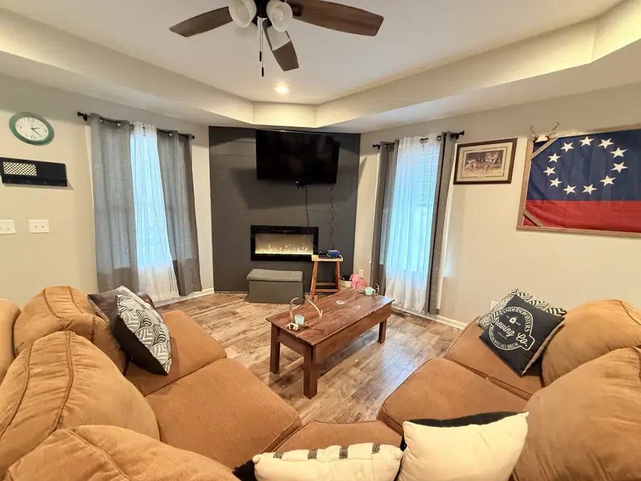 695 Hog Back Ridge Rd, Bethpage, TN 37022 - Image #3