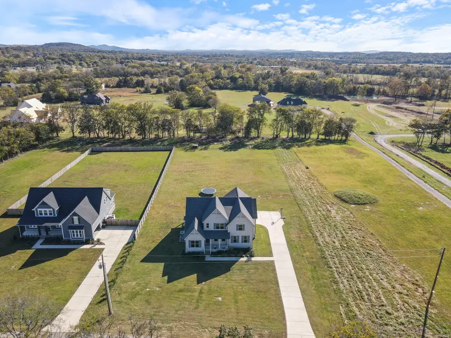 2070 Hamilton Chambers Rd, Lebanon, TN 37087 - Image #2