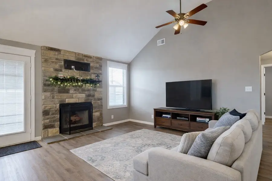 1175 Freedom Dr, Clarksville, TN 37042 - Image #2