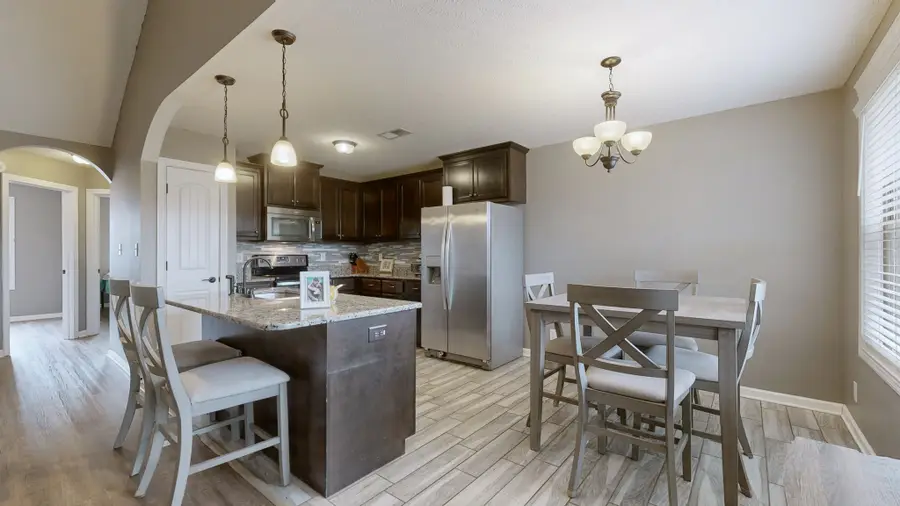 1175 Freedom Dr, Clarksville, TN 37042 - Image #3