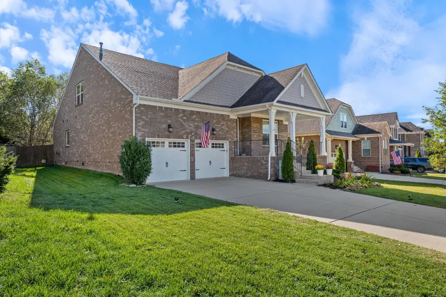 2025 Oliver Dr, Mount Juliet, TN 37122 - Image #2