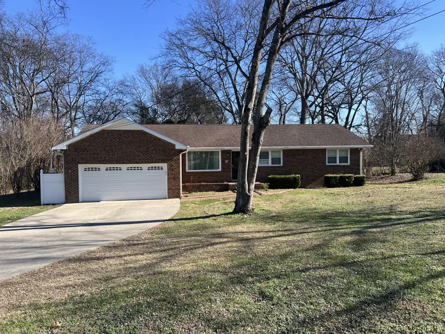 164 Gatone Dr, Hendersonville, TN 37075 - Image #2