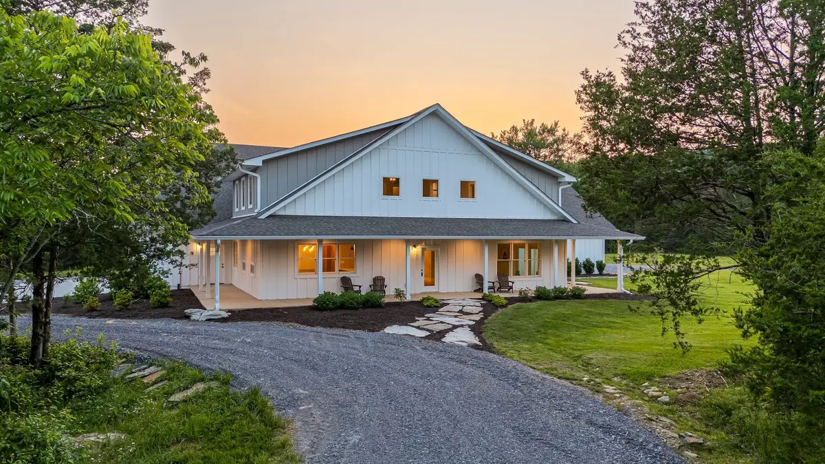 2825 Oregon Road, Milton, TN 37118 - Image #1