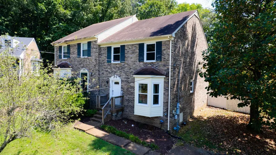 1020 Hammack Ct, Nashville, TN 37214 - Image #2