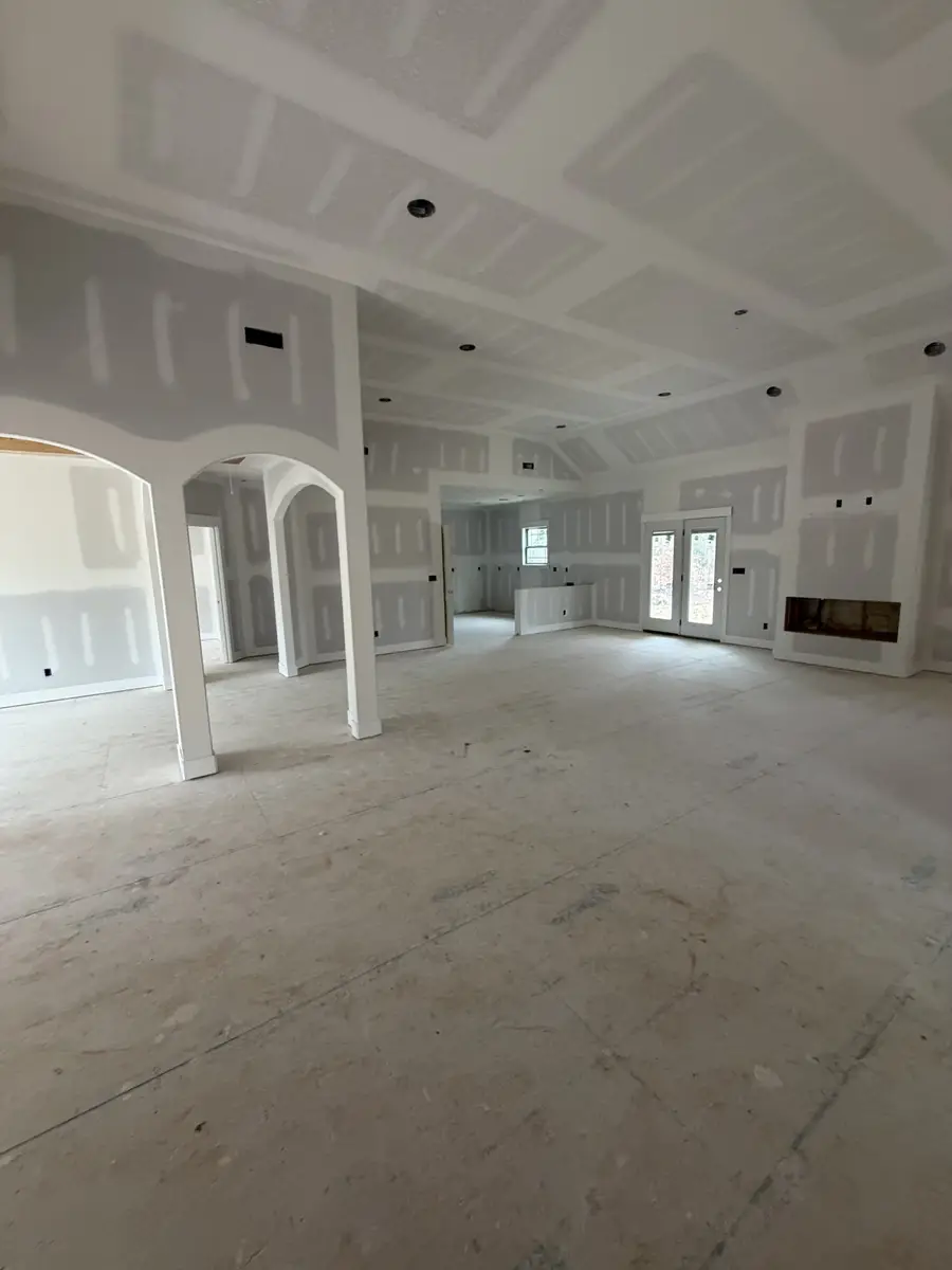 1280 Reda Dr, Clarksville, TN 37042 - Image #3