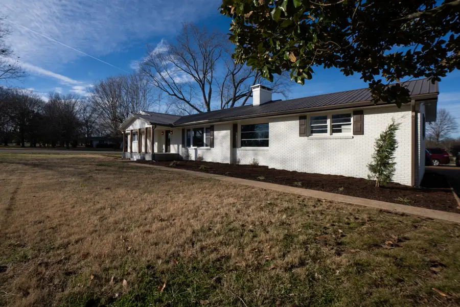 2194 Hampshire Pike, Columbia, TN 38401 - Image #2