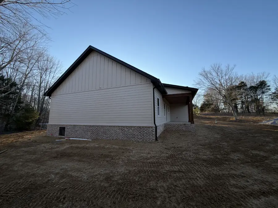 1049 Big Bartons Creek Rd, Dickson, TN 37055 - #3