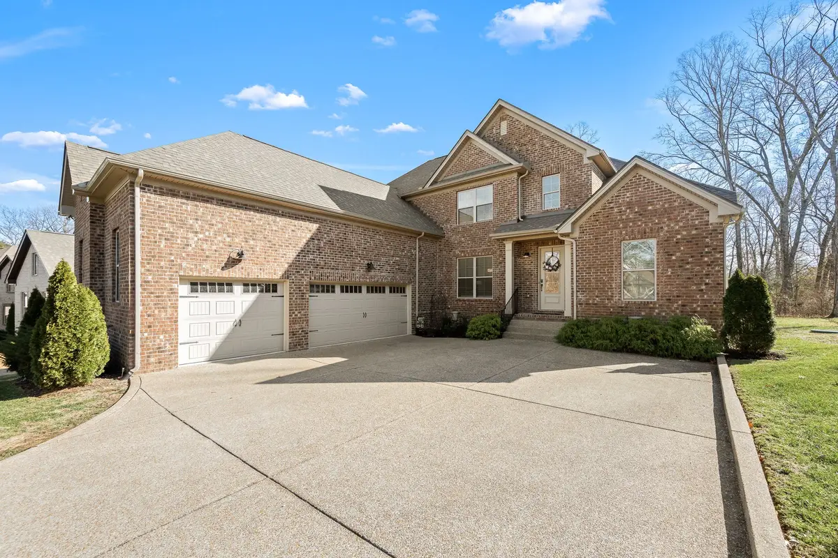 120 Watermill Ln, Lebanon, TN 37087 - Image #1