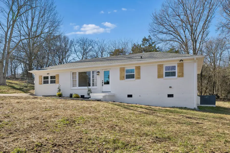 430 Hull Ave, Lewisburg, TN 37091 - Image #3
