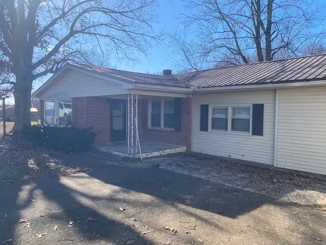 176 Old Quick Rd, Fayetteville, TN 37334 - Image #2