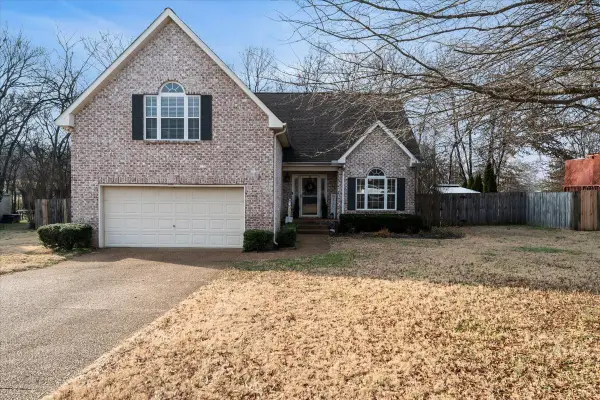 3182 Jenkins Dr, Murfreesboro, TN 37128