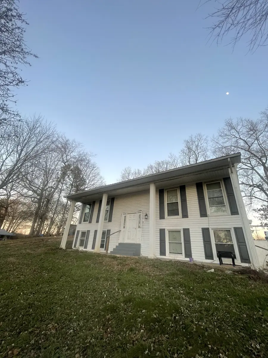 109 Beasley Rd, Lawrenceburg, TN 38464 - Image #3