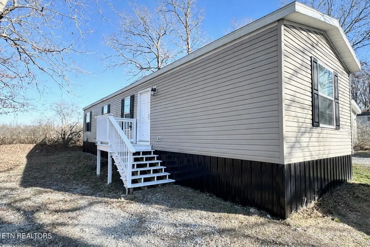 222 Braddock St, Crossville, TN 38571 - Image #1