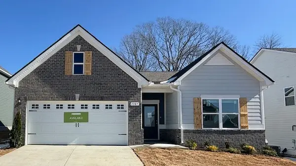 1387 English Oak Drive, Clarksville, TN 37043