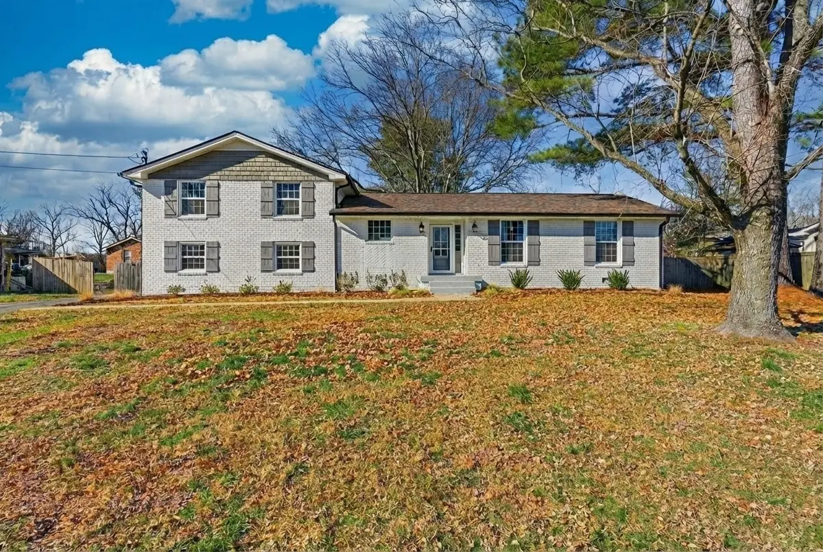 169 Wessington Pl, Hendersonville, TN 37075 - Image #1
