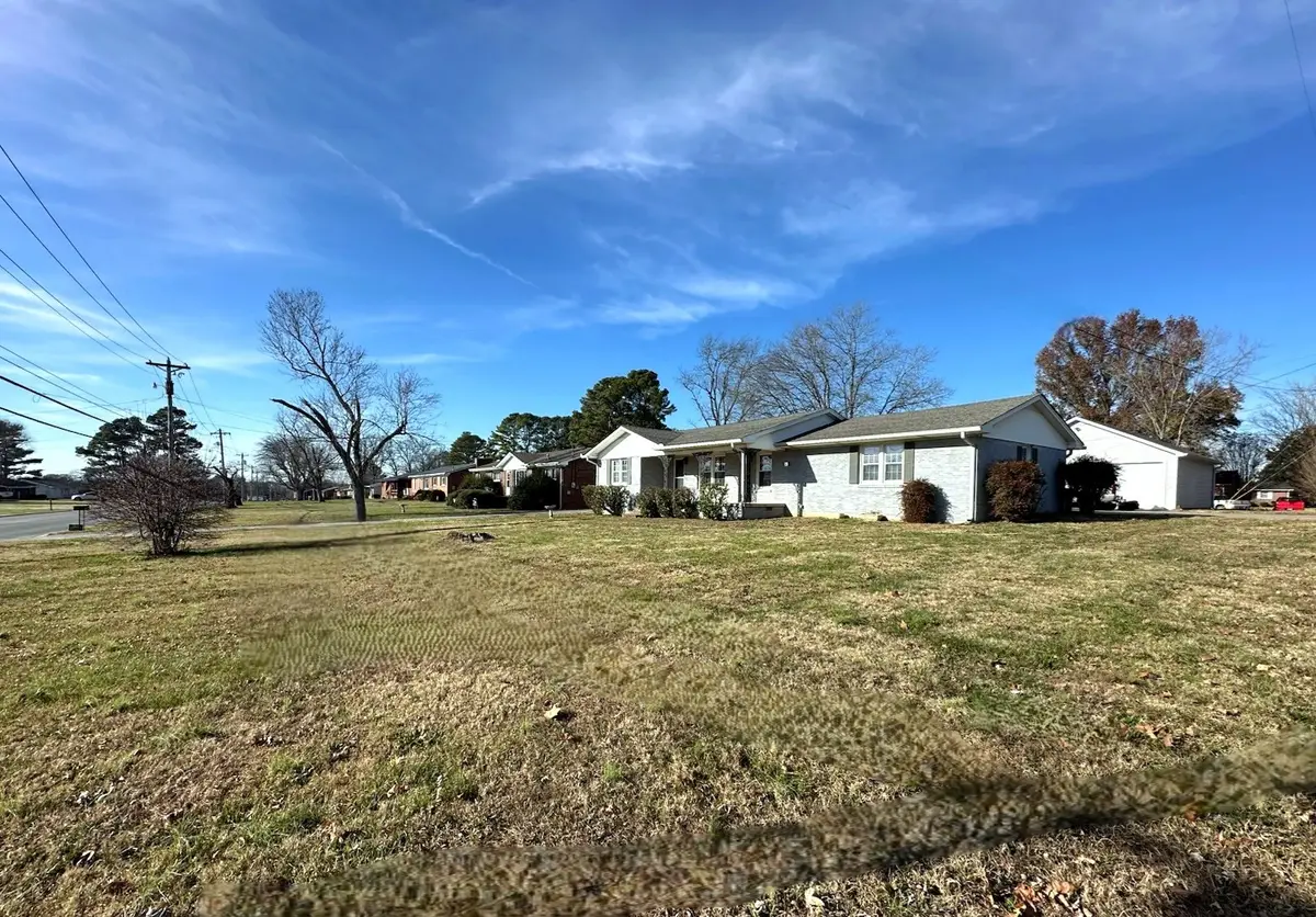 117 Blue Ribbon Pkwy, Shelbyville, TN 37160 - Image #1