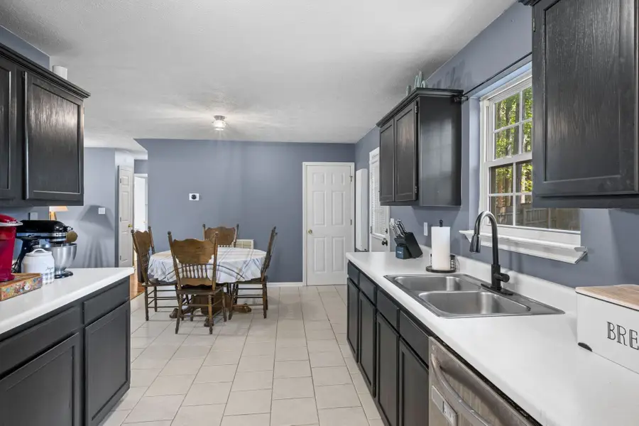 118 Nails Creek Dr, Dickson, TN 37055 - Image #3