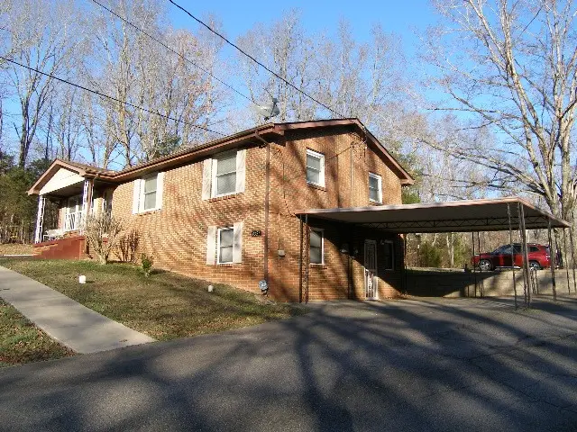 4326 Highway 48 N, Charlotte, TN 37036 - #1