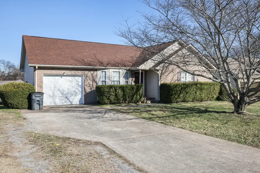 3263 Tabby Dr, Clarksville, TN 37042 - Image #2