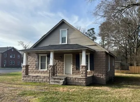 1609 E Lincoln St, Tullahoma, TN 37388
