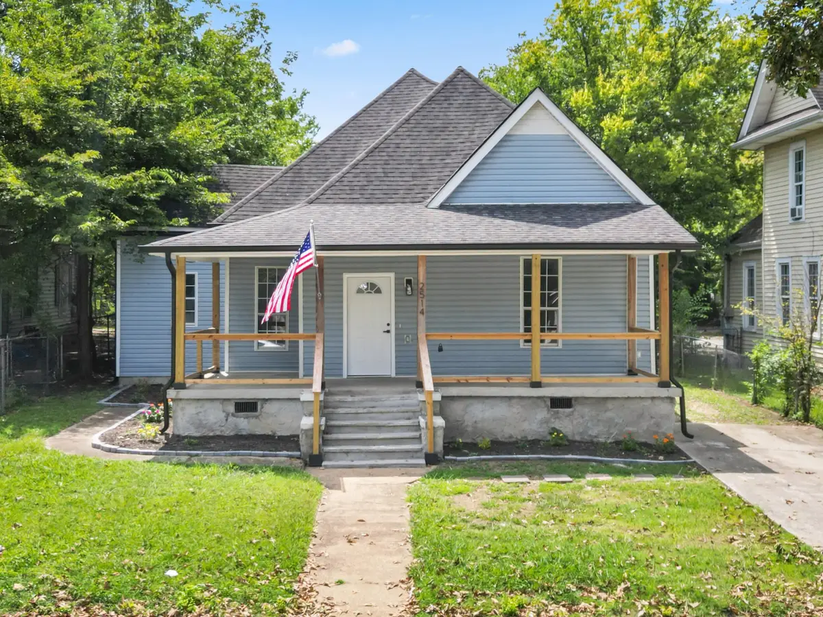 2514 Bailey Avenue, Chattanooga, TN 37404 - Image #1
