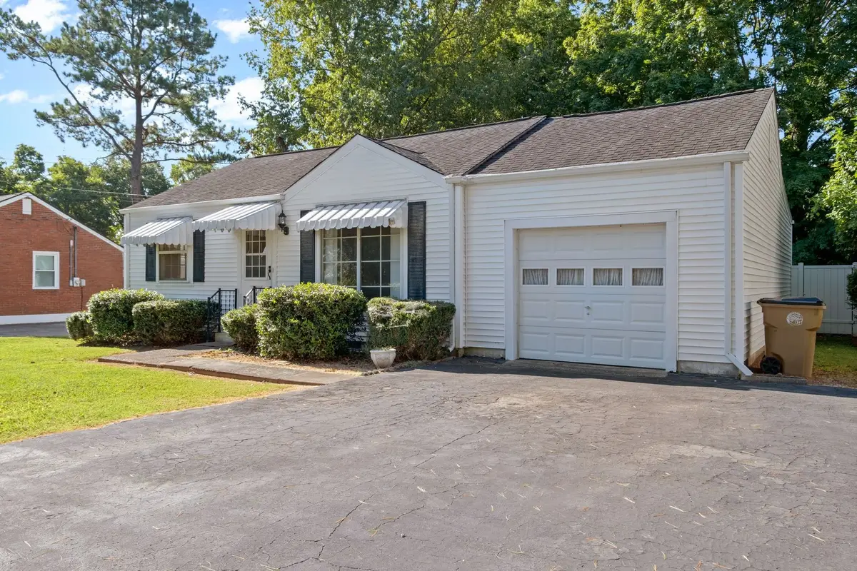 2837 Colonial Cir, Nashville, TN 37214 - Image #1