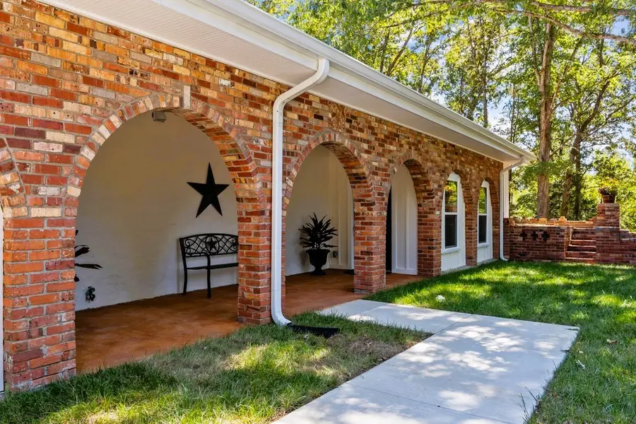 268 Tara Ln, Camden, TN 38320 - #3