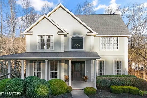 1112 Twin Hill Lane, Knoxville, TN 37932