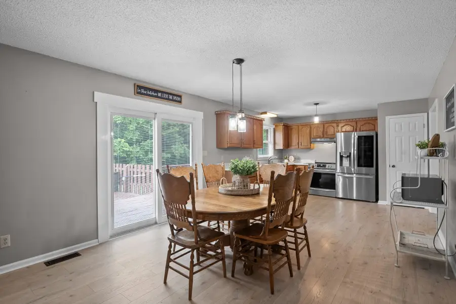 2430 Underwood Rd, Cunningham, TN 37052 - Image #2