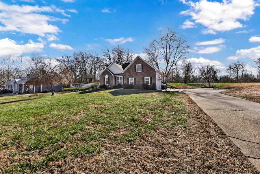 418 Martin Rd, Clarksville, TN 37042 - #2
