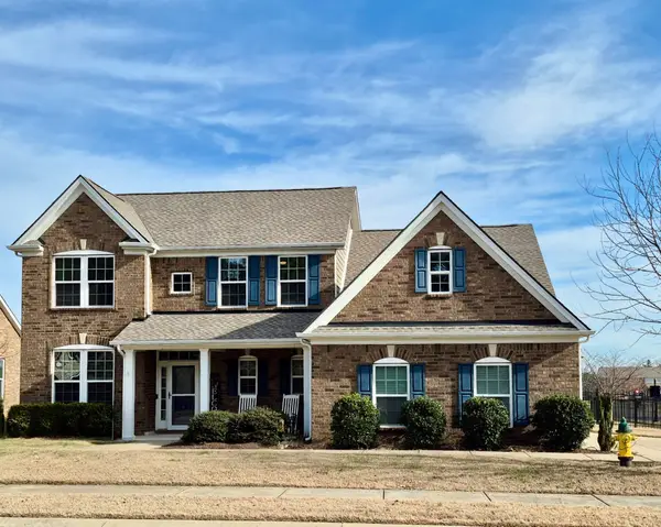 810 Walpole Dr, Gallatin, TN 37066