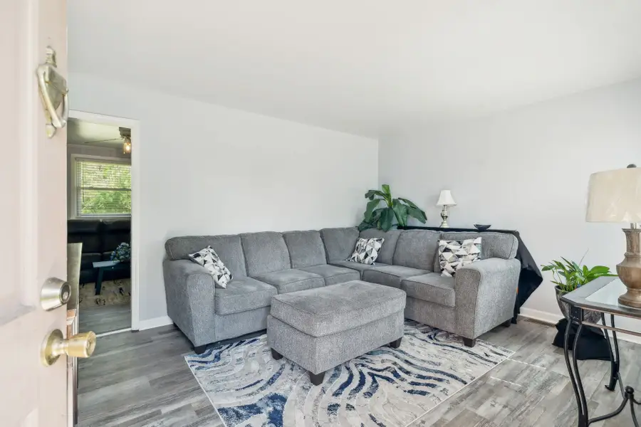 3918 Crouch Dr, Nashville, TN 37207 - Image #3