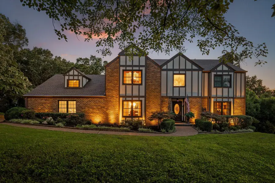 7819 Stonehenge Drive, Chattanooga, TN 37421 - Image #2