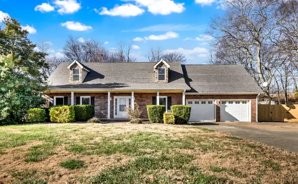 260 Cheshire Rd, Clarksville, TN 37043