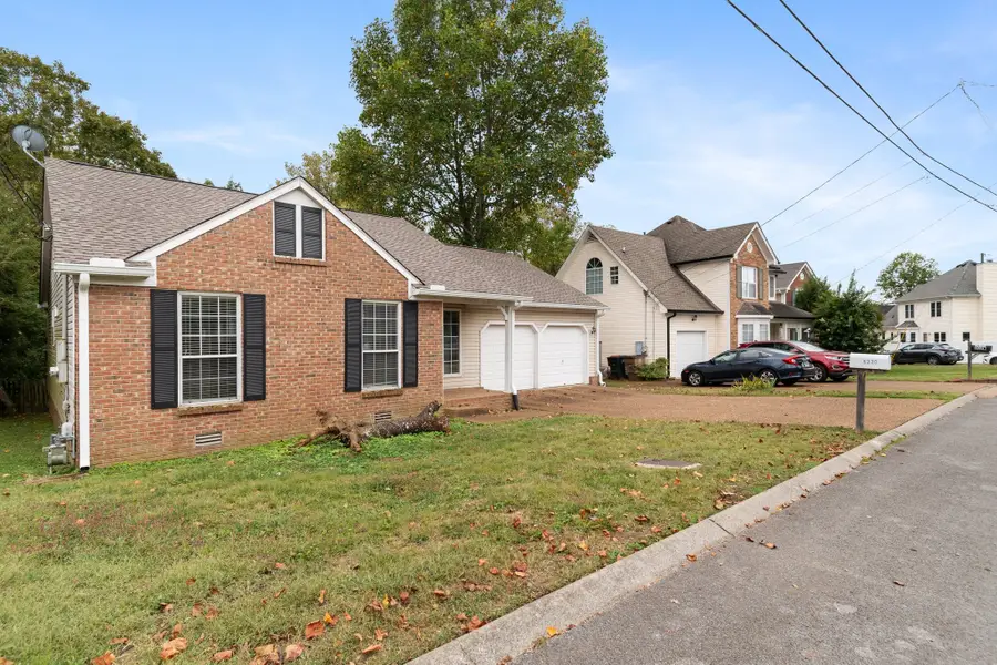 5220 Village Trce, Nashville, TN 37211 - Image #2